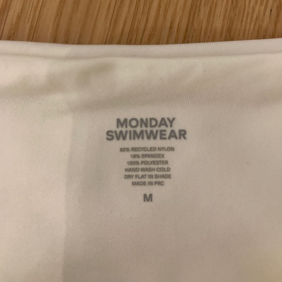 Monday Swimwear - Maui top (S) - Ivory - Picture 6 of 9